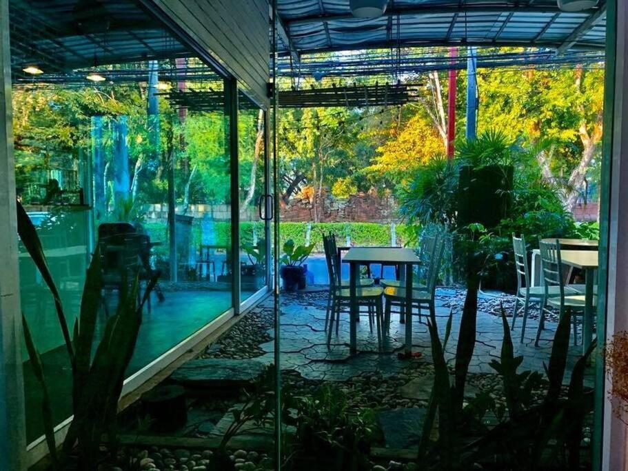 Une Jai Place เรือนอุ่นใจ Phimai エクステリア 写真