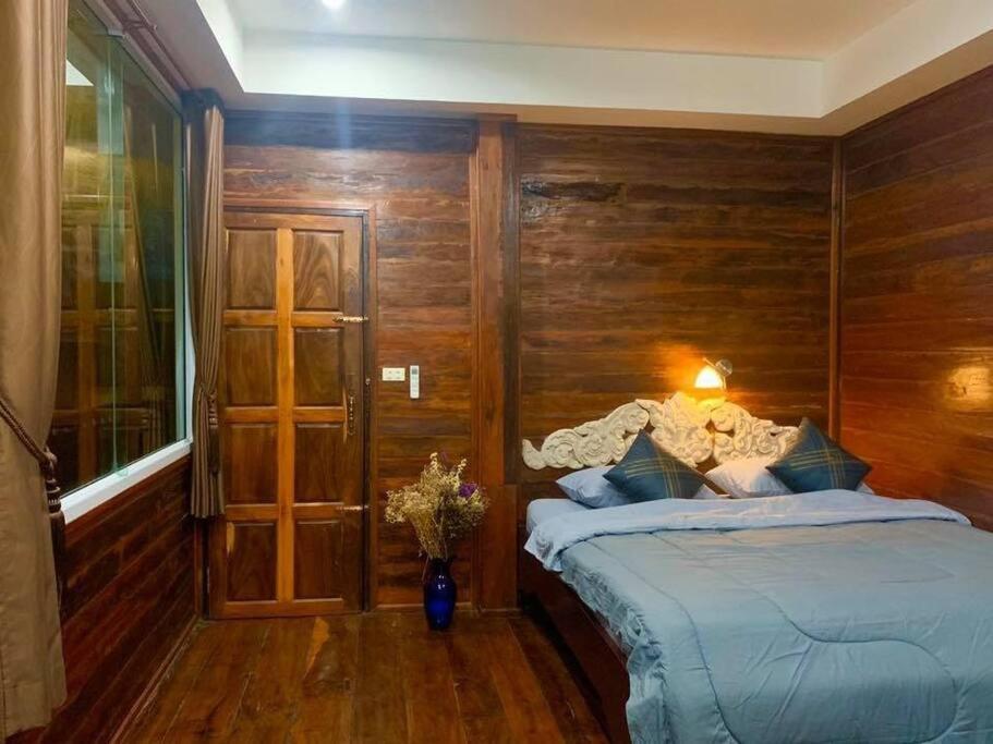Une Jai Place เรือนอุ่นใจ Phimai エクステリア 写真
